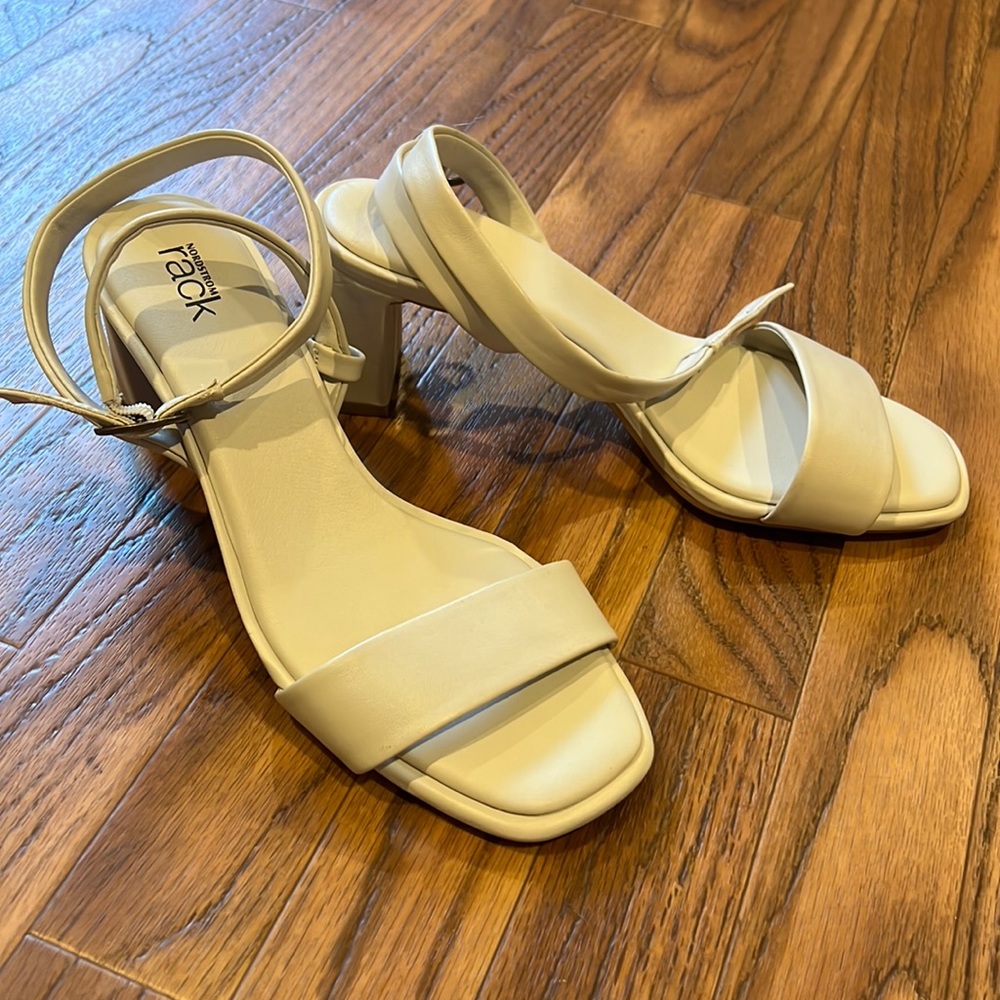NORDSTROM Ankle strap sandals with block heel.